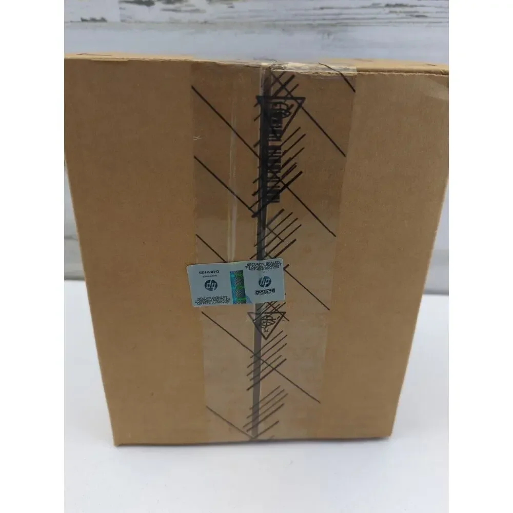 HPE 739888-B21 300GB 2.5in VE SATA-6G‎ SC Enterprise Value G8 G9 SSD Open Box